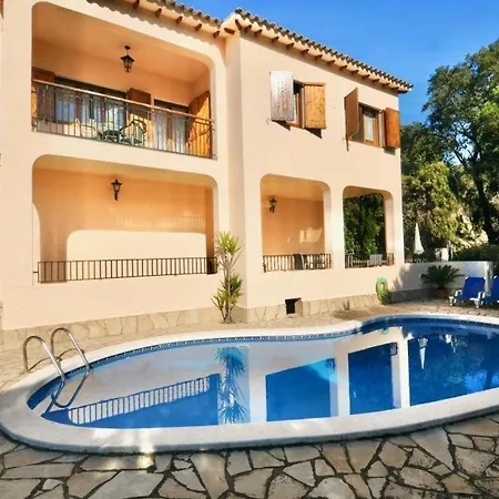 Victoria Lloret de Mar